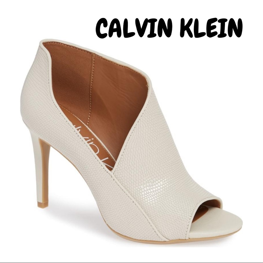 NWT Calvin Klein Nastassia Peep Toe Pump In Soft White Leather